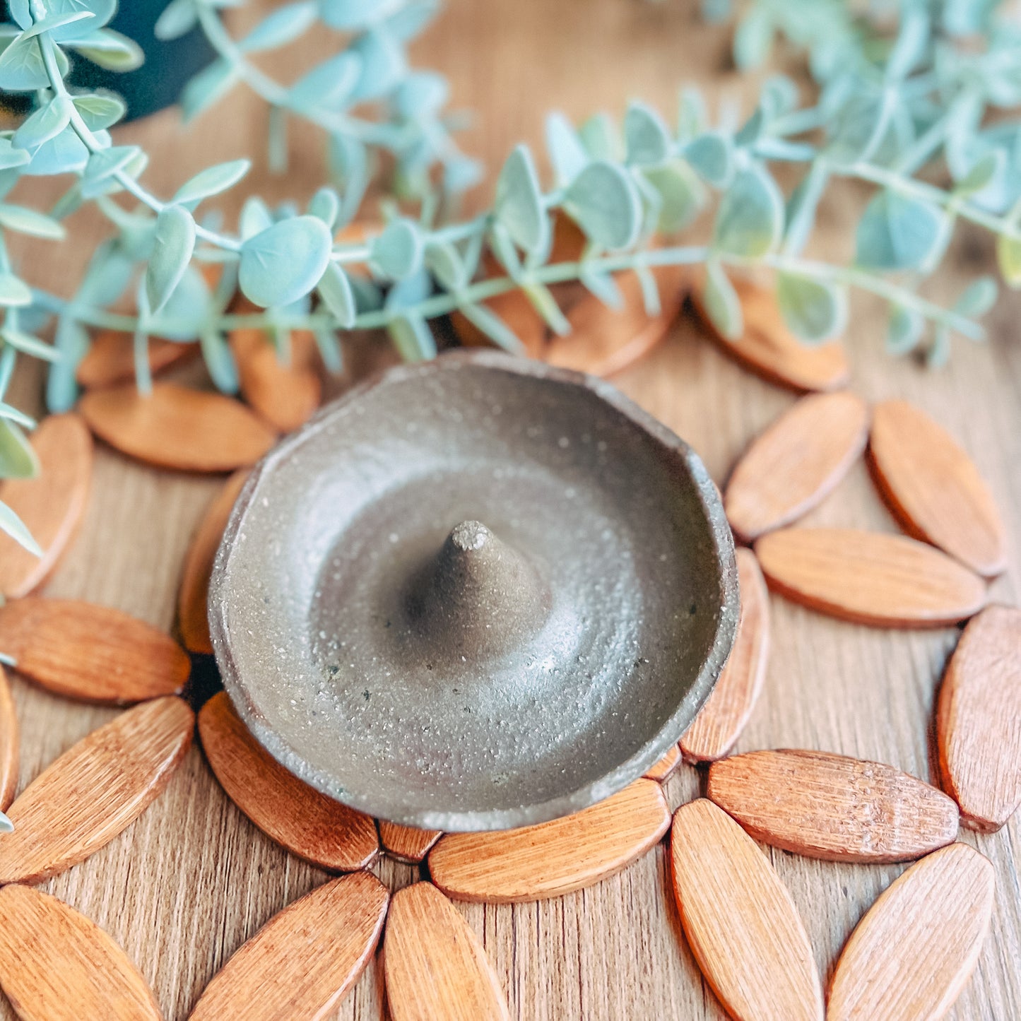 River's Edge Ring Bowl