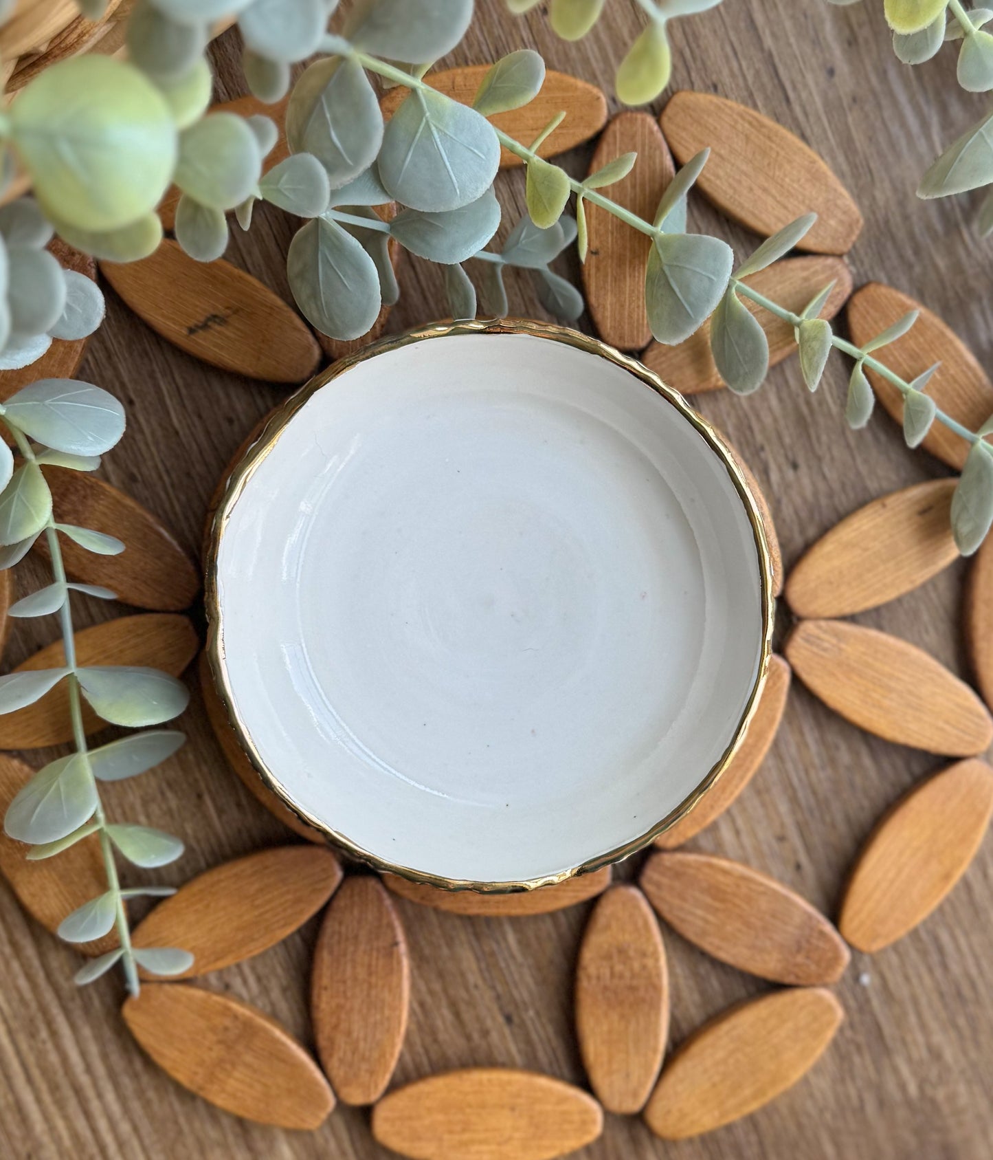 24k Gold Trimmed Accent Dish