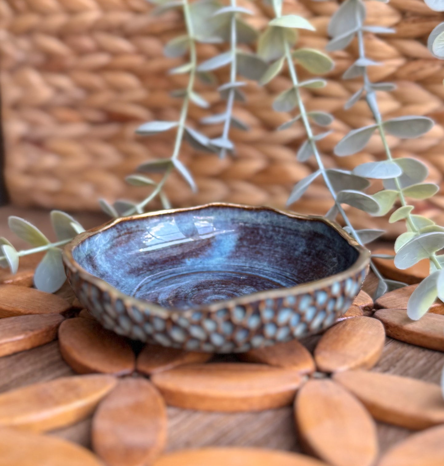 24k Gold Trimmed Accent Dish