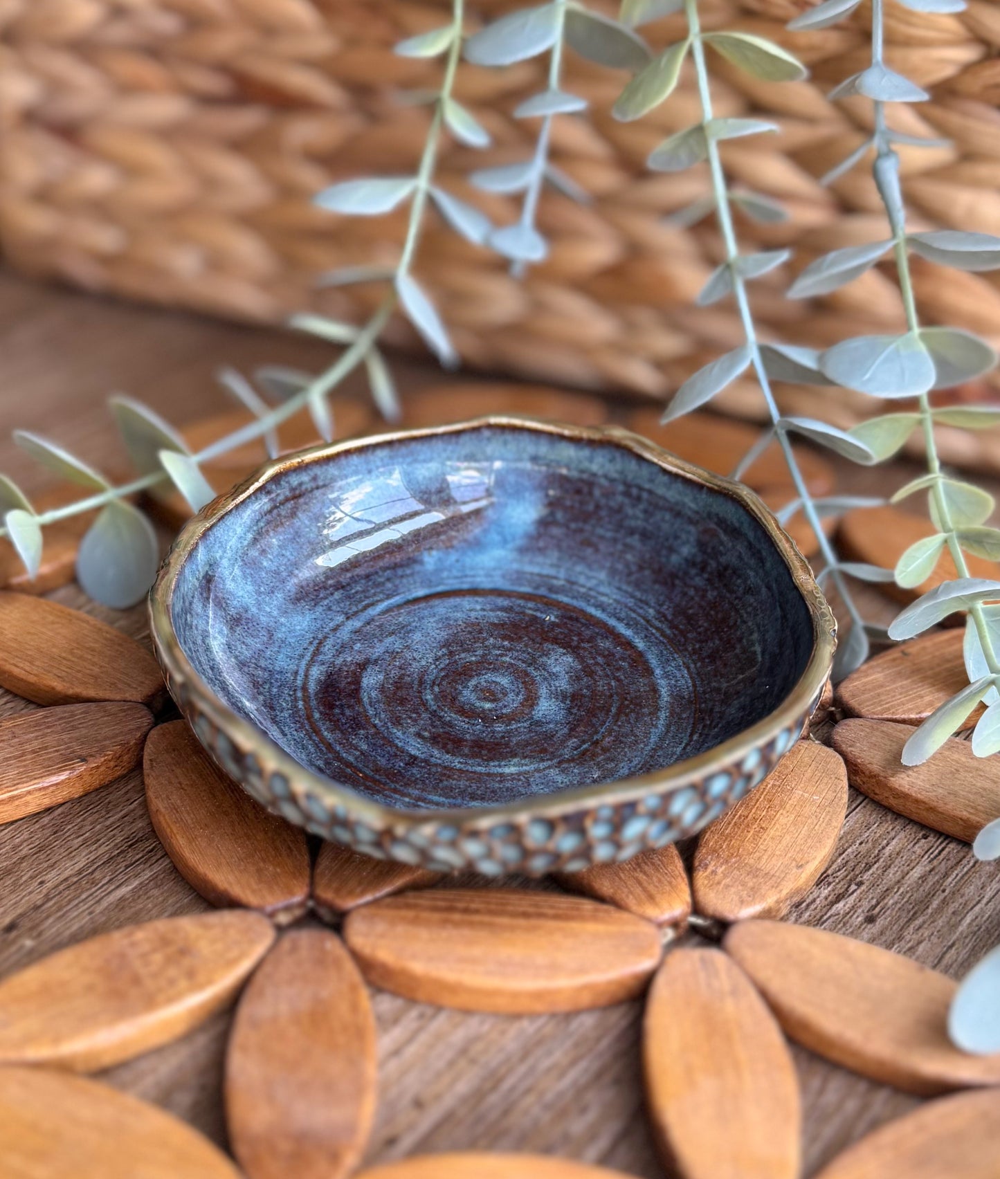 24k Gold Trimmed Accent Dish