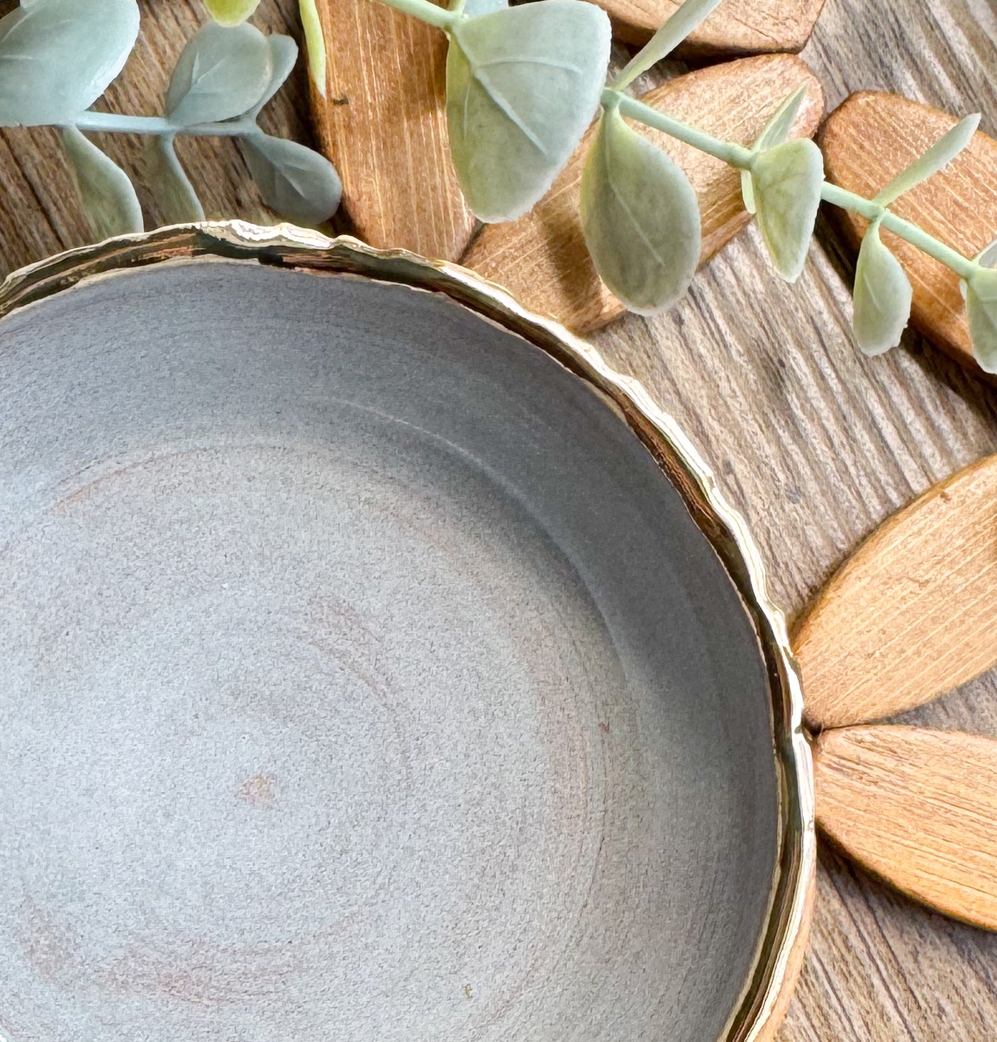 24k Gold Trimmed Accent Dish