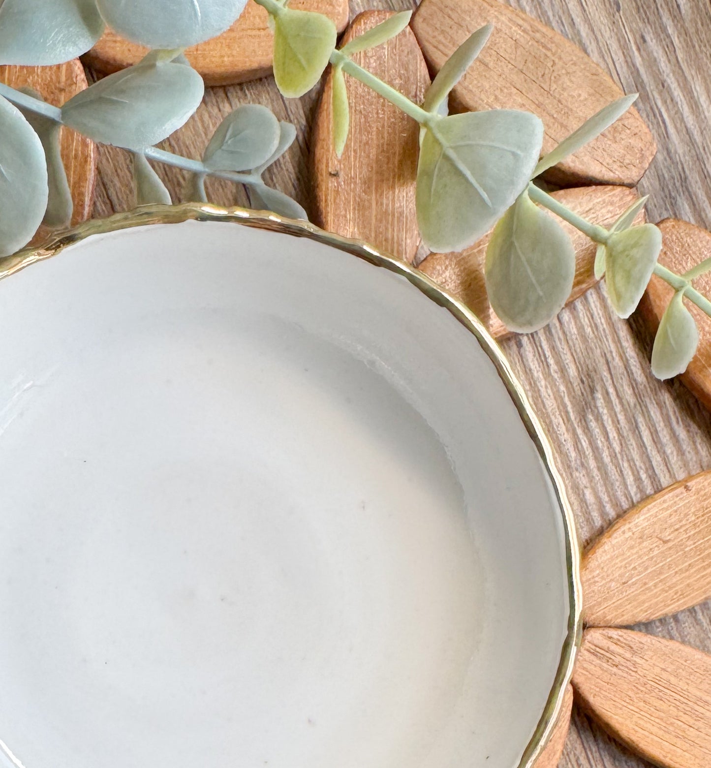 24k Gold Trimmed Accent Dish