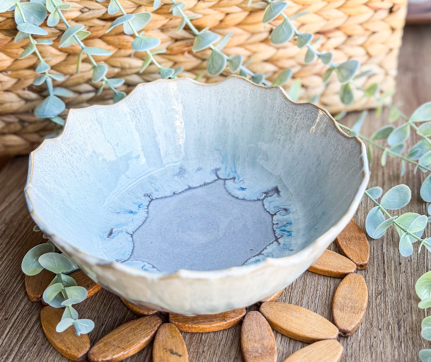 Melted Marshmallow Serving Bowl